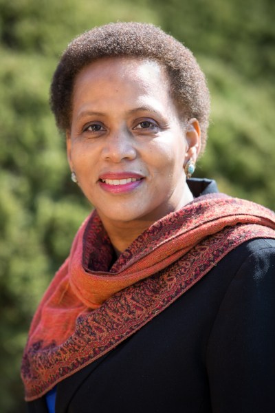 20160227 Stephanie Hinton Portrait